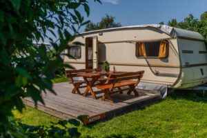 Astrid mit Garten und Terrasse