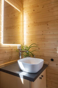 Spiegel mit LED Band