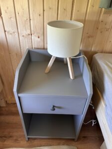 Nachtschrank im Schlafzimmer